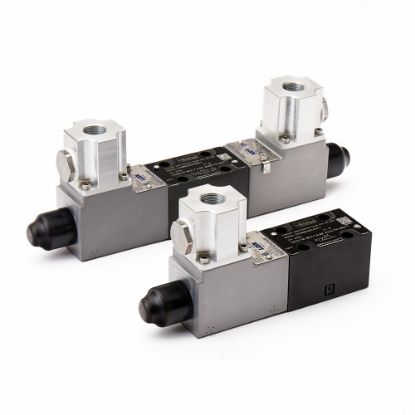 Picture of Explosion Proof D1VW*ER Directional Control Valve - D1VW020BNYERP